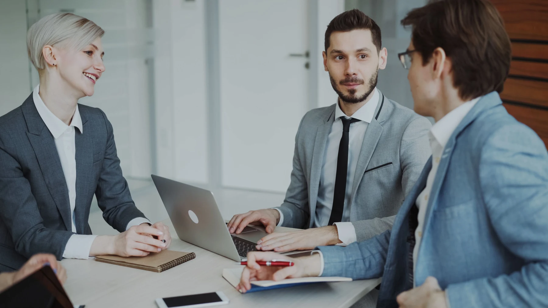 Professional assessment meeting for workflow automation planning